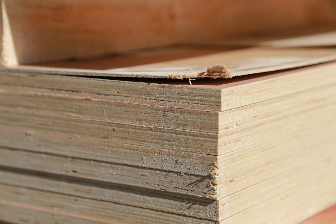 Solid Wood vs. MDF Furniture: 5 Ways to Tell